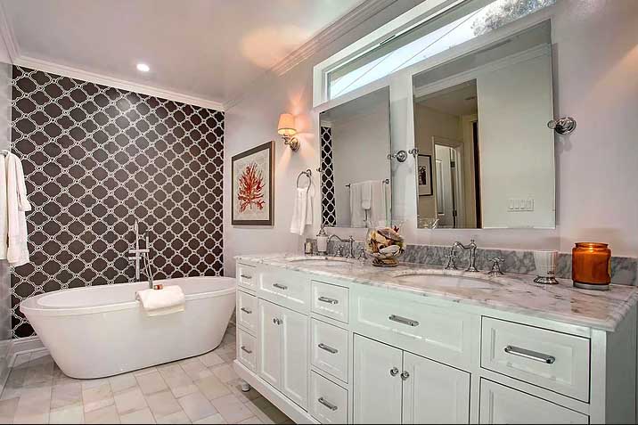 Bathroom Remodel Accent Wall